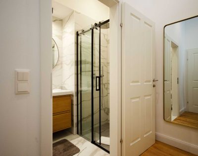 Modern City Apartment in Vienna: Stylish, Central & Exceptional Comfort